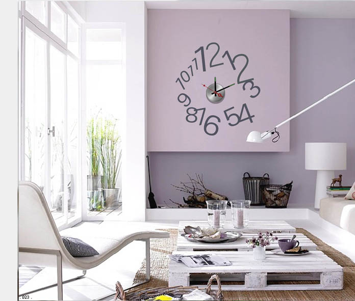 Antigamente os relógios de parede serviam apenas para ver as horas, hoje em dia são mais um item de decoração