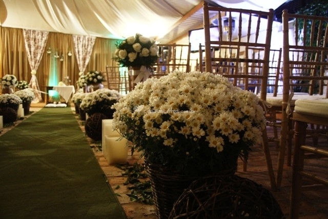 Com qual flor decorar o casamento