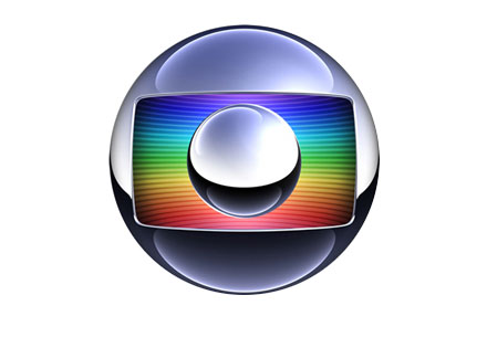 Globo tenta mudar legislação para produzir minissérie de Roberto Carlos