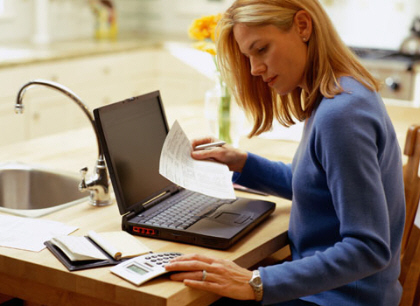Além de fazer um curso online você pode estudar no conforto da sua casa (Foto: Divulgação)