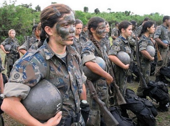 Acesse o site das Forças Armadas para saber mais sobre o alistamento militar feminino (Foto: Divulgação)