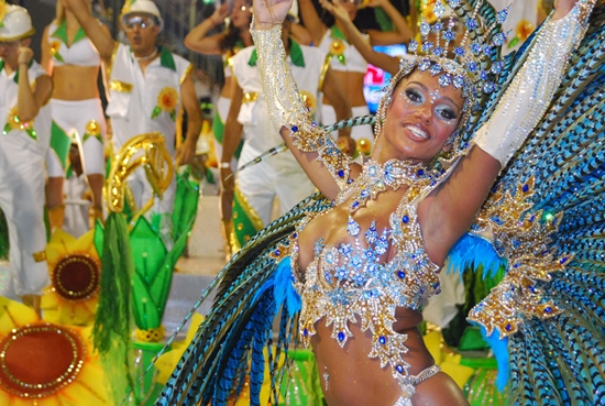 Milhões de turistas vão para o Rio no Carnaval (Foto: Divulgação)