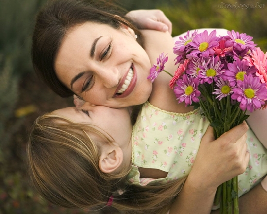 Envie diversas mensagens para sua mãe (Foto: Divulgação)