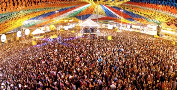 As festas juninas recebem turistas de todo Brasil (Foto: Divulgação)